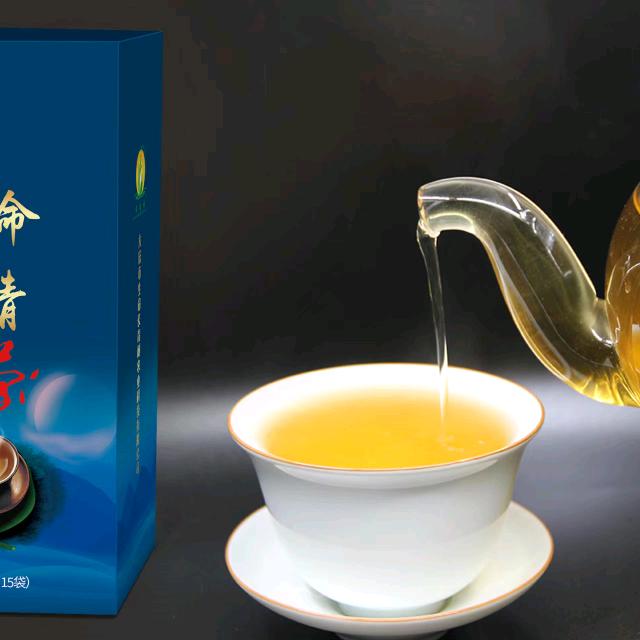 常青悦时尚穿搭店