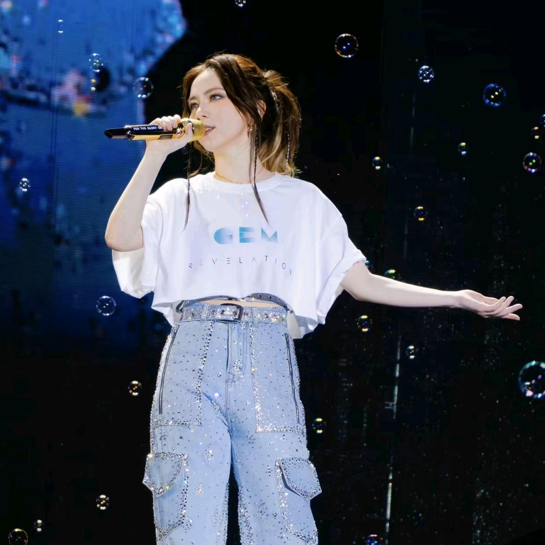 研斑所静姐 胡丽君大夫