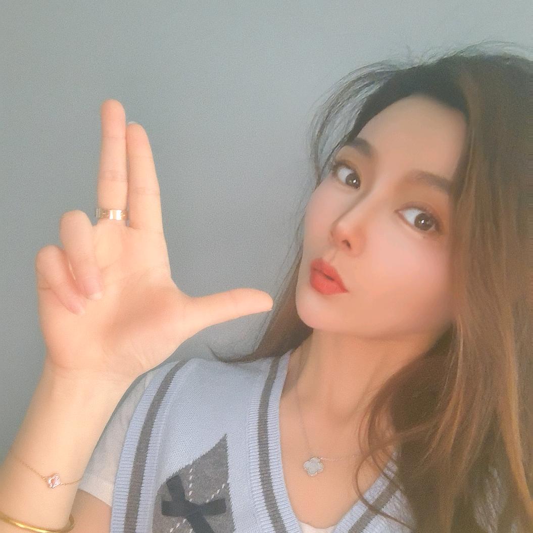 Alice 💍坠梦