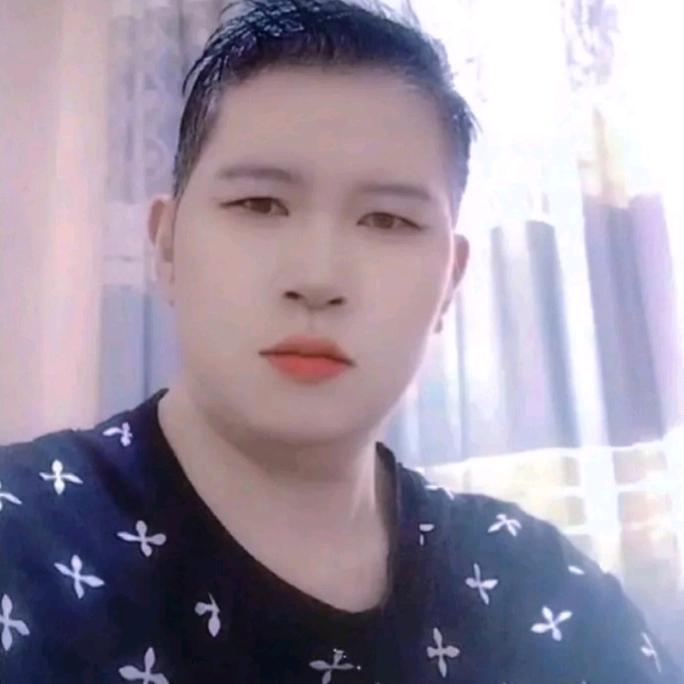 苗王