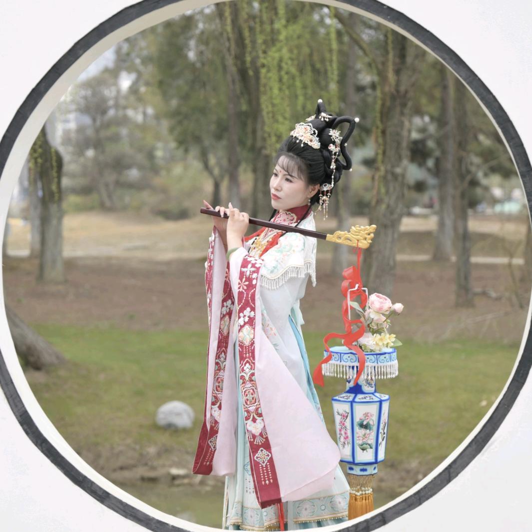 茗嫣