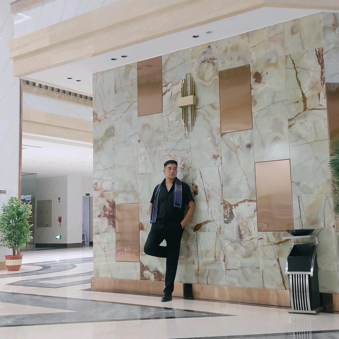 麦乌兰