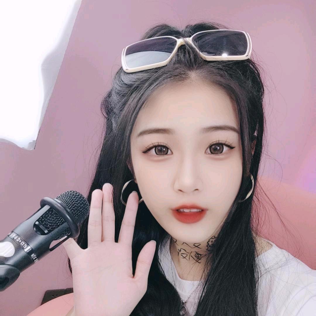 憨憨.