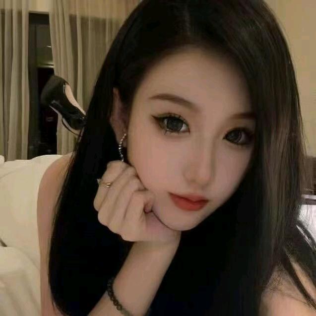 依依