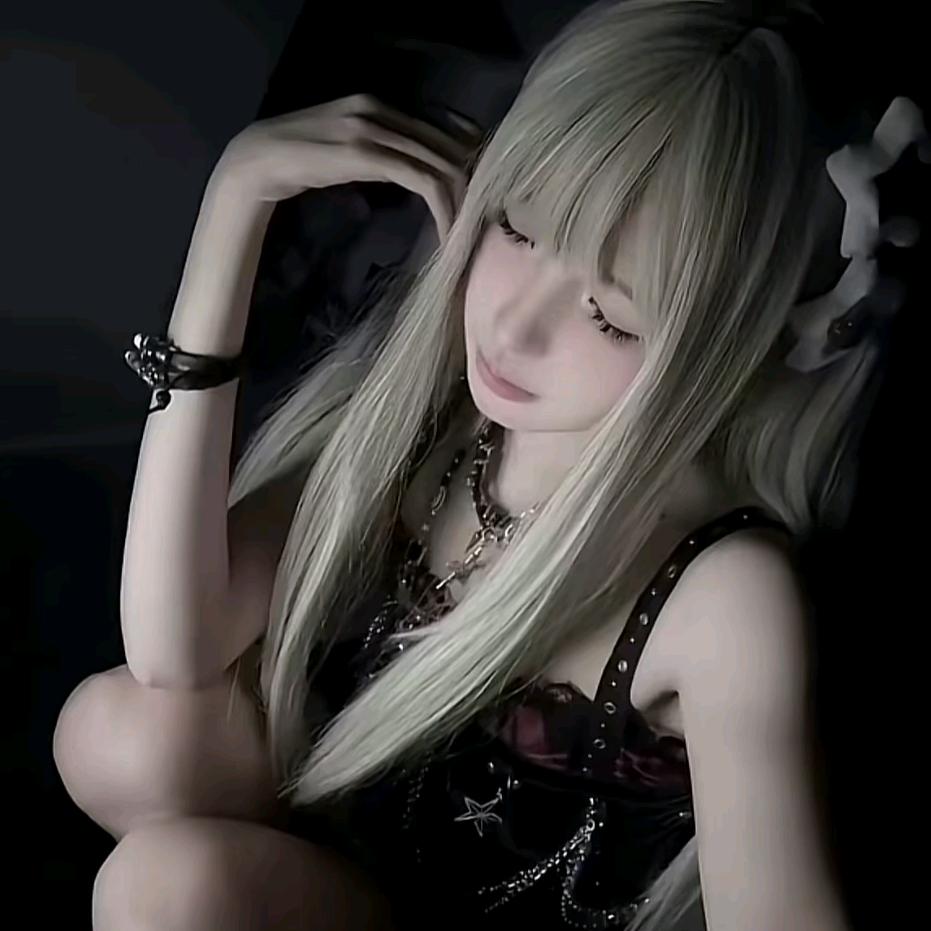 小怡