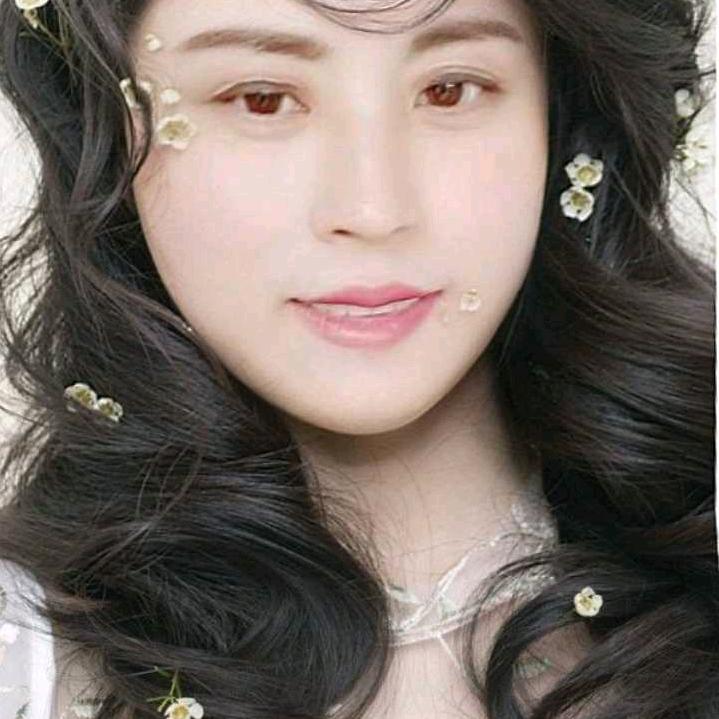 张美女，一生无悔，爱说爱笑卖茶叶大姐。