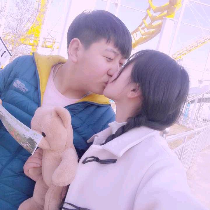 小白兔的大灰狼🐺