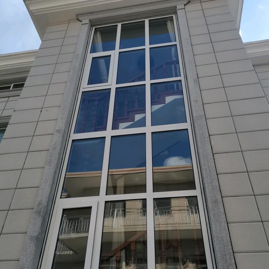 上海市崇明县优贝特装潢部