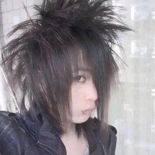 深夜是谁的电话响