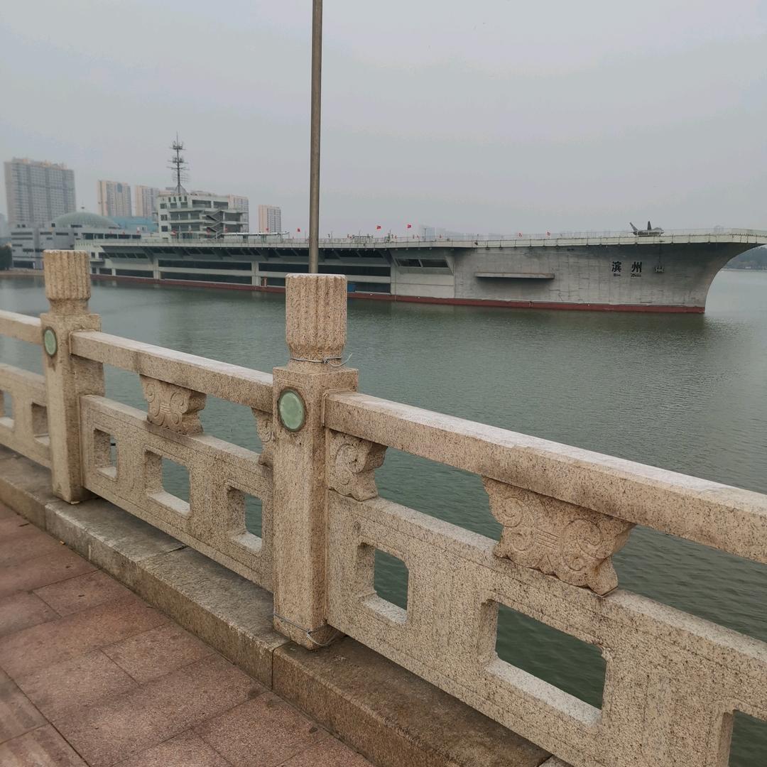 宝贝追剧