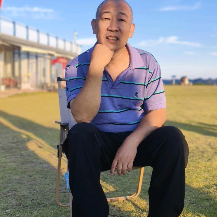异乡冷月