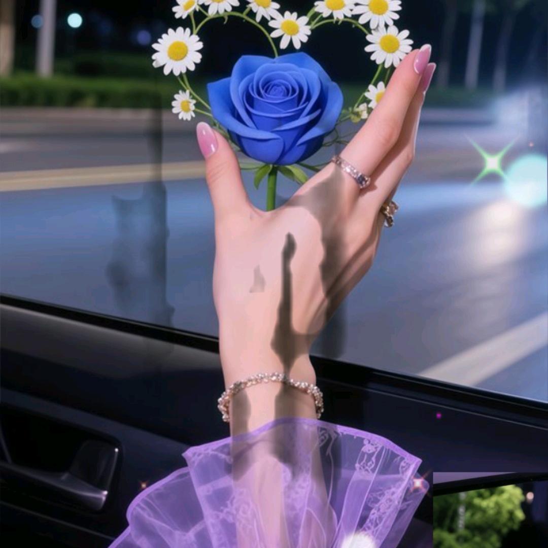 一🌹米💐阳👩‍❤️‍💋‍👨光?