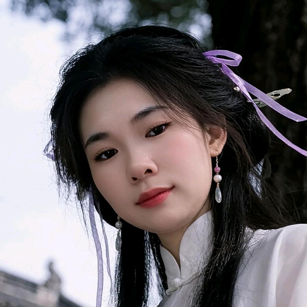 玲儿响叮铛