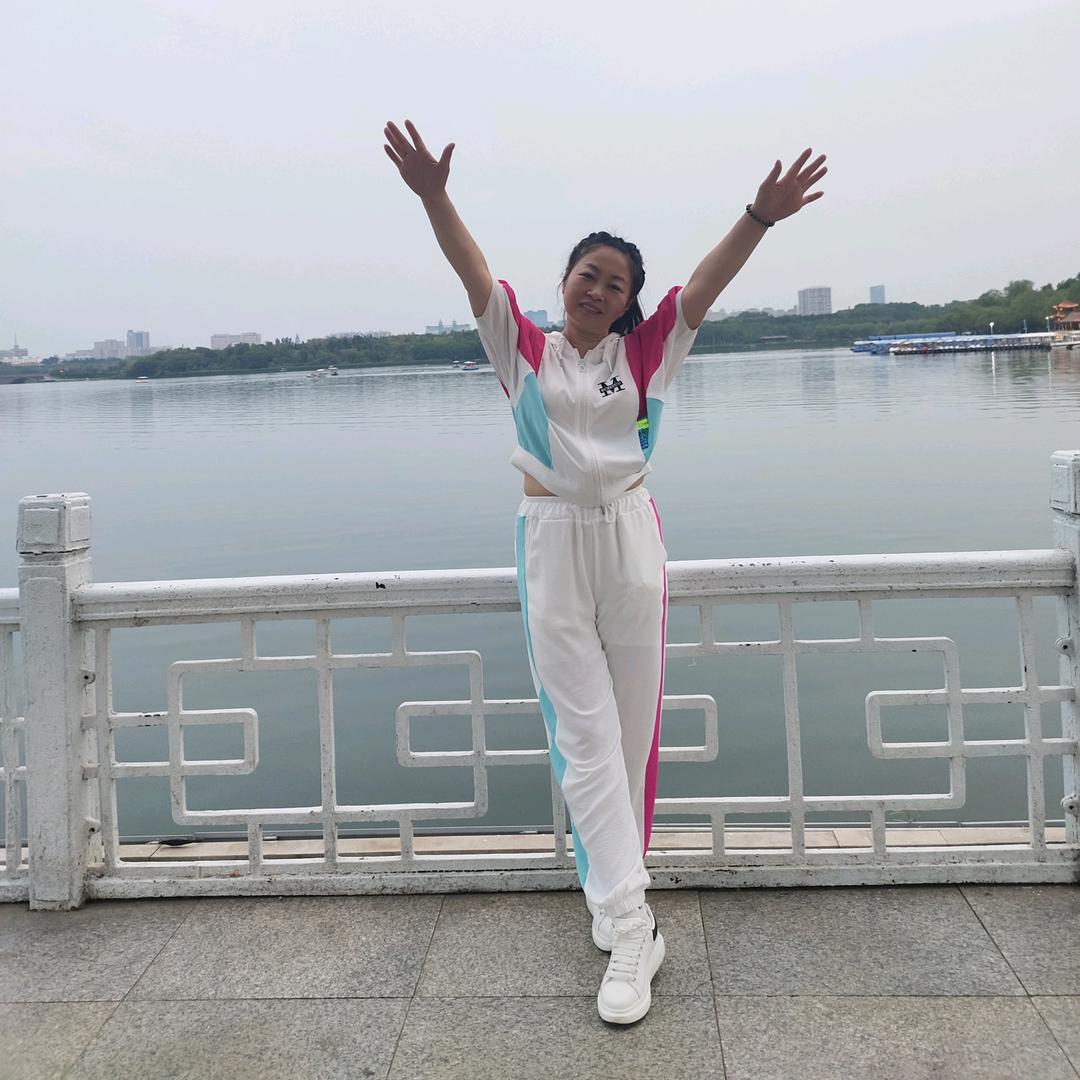 纳爱斯品质生活推荐官牡丹江大润发张伟