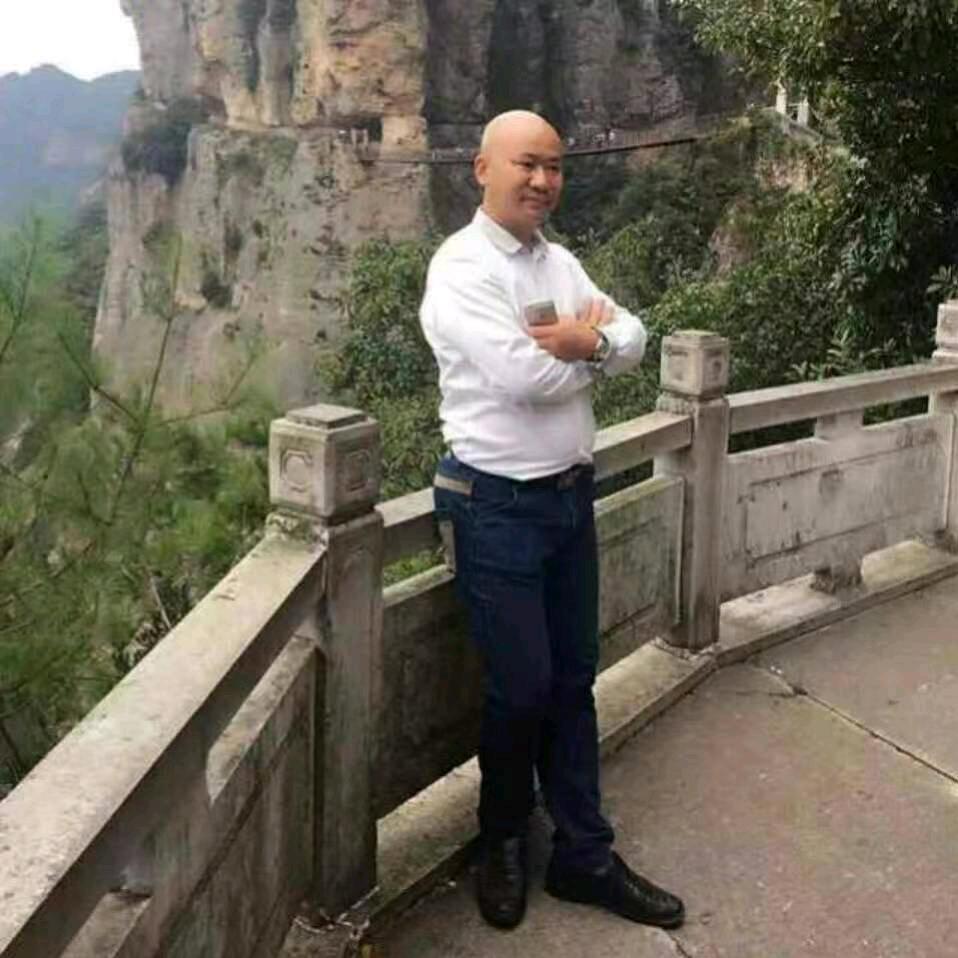 畅安驾校张教练正在招生