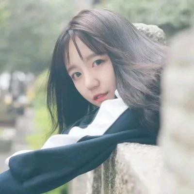 苏苏爱垂钓