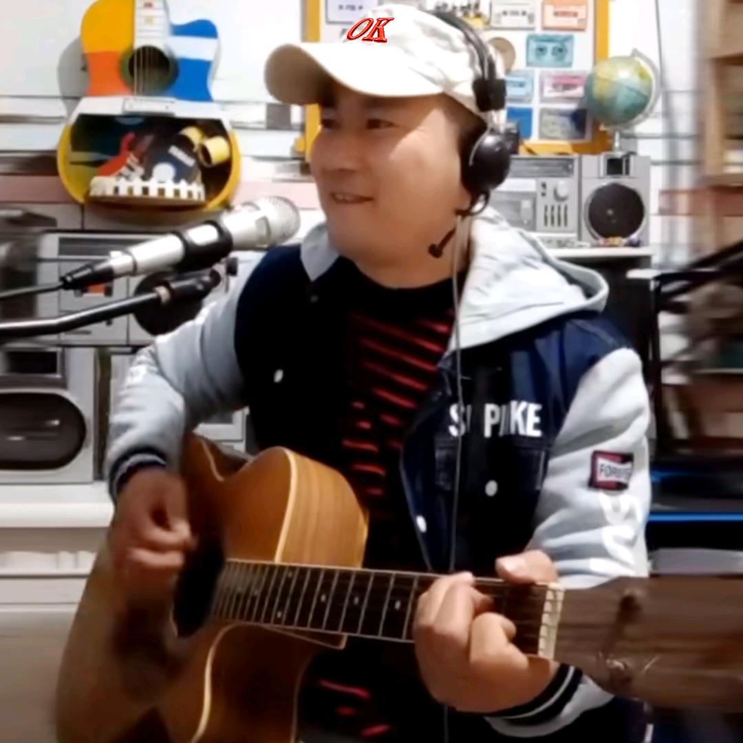 🎸小年糕儿的高