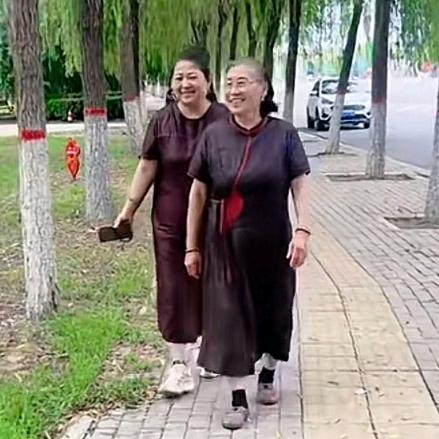 杨女士