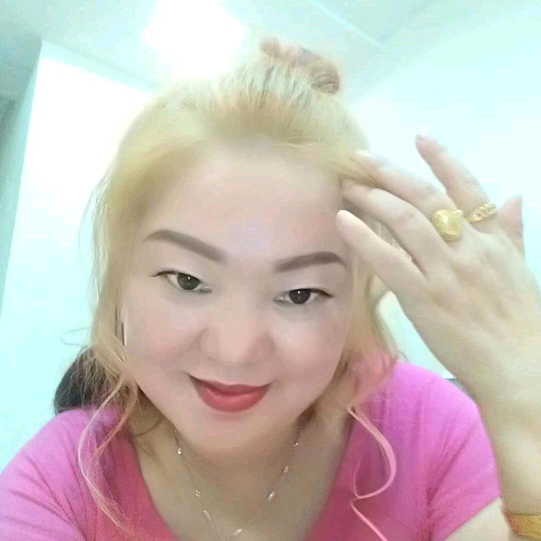 吻别的泪单亲妈妈