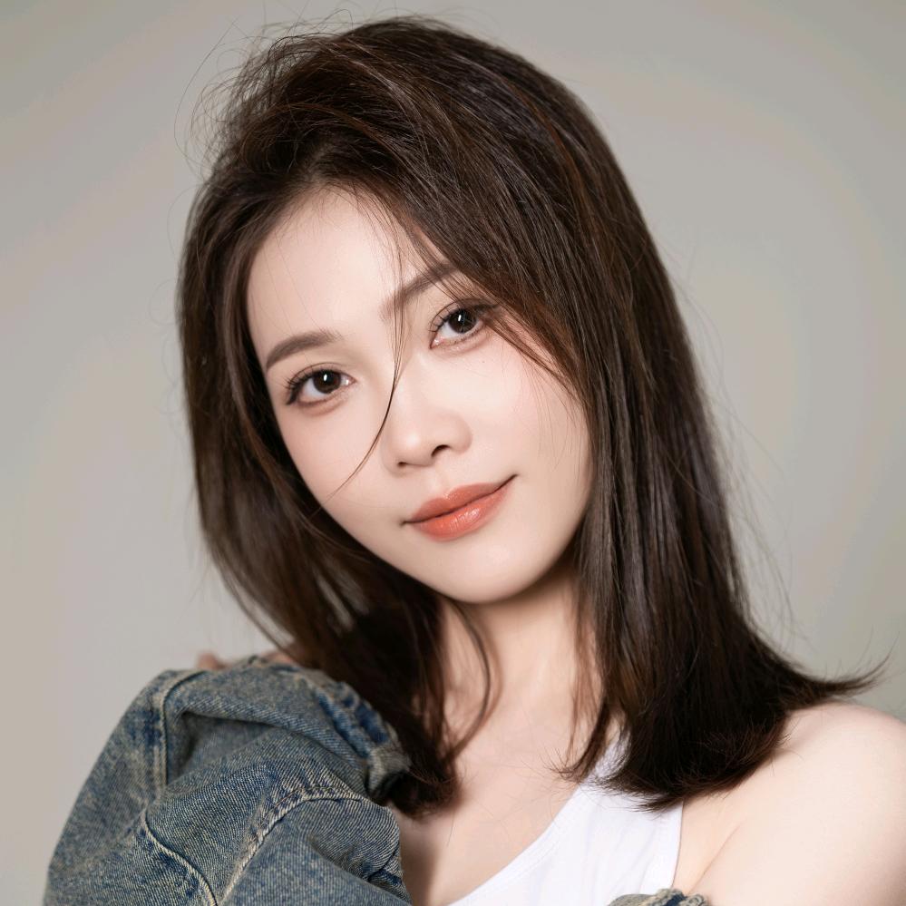 双鱼姐和她的吉他