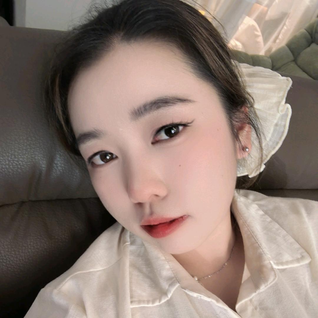 顶效舒菲尔彤彤家具