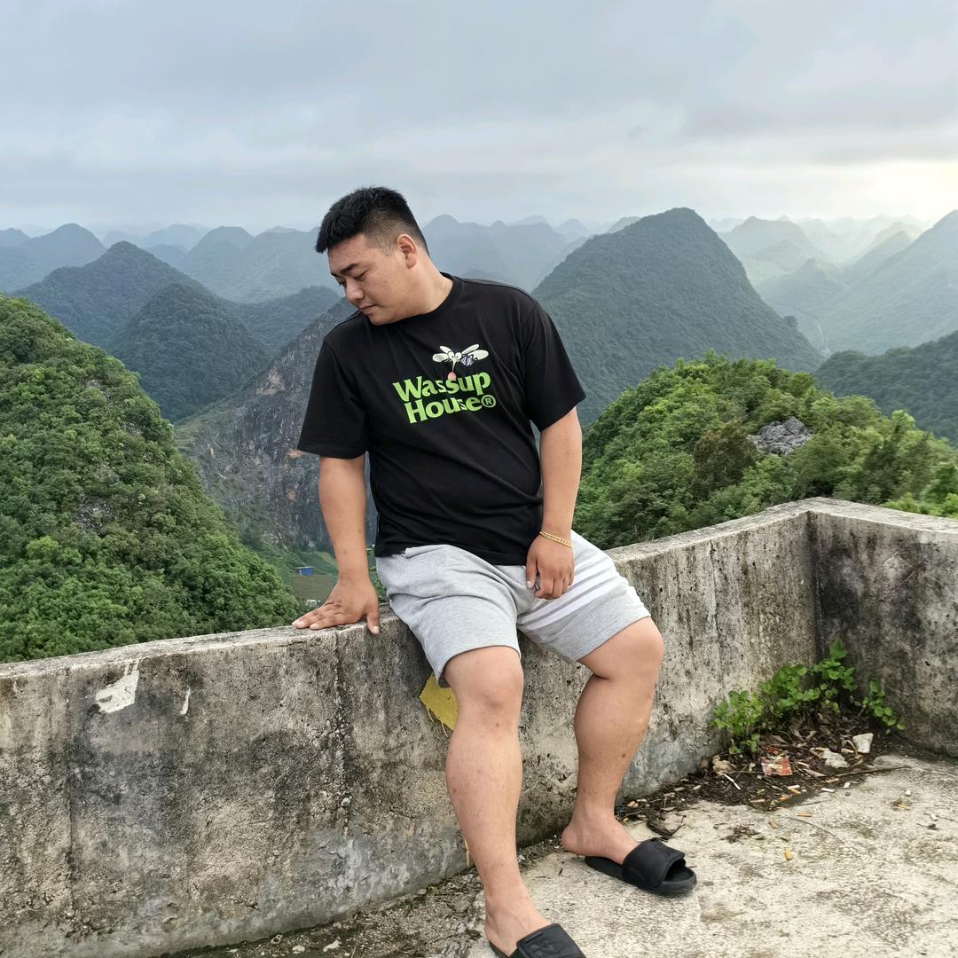 睡醒只为喝醉-
