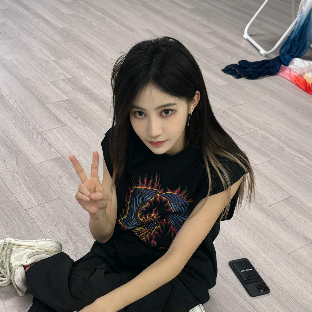 歪歪扣z（见到袁一琦版