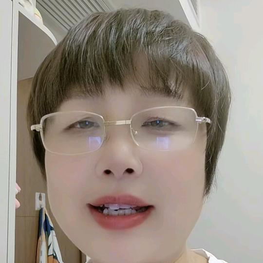 咬一口甜甜