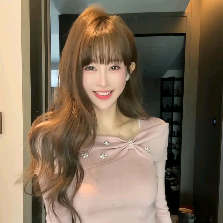 游鹿鹿【精致穿搭】