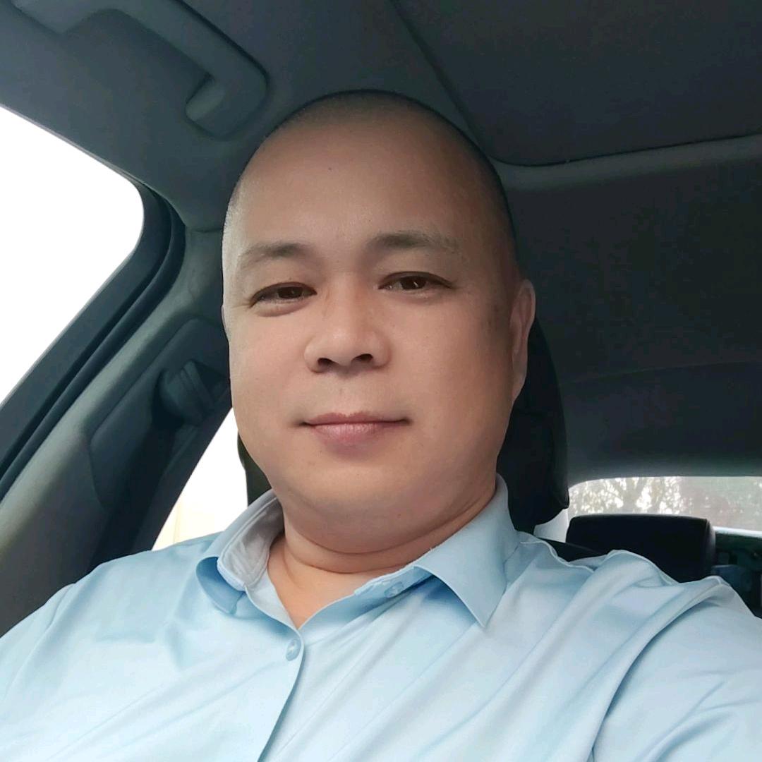 李国平
