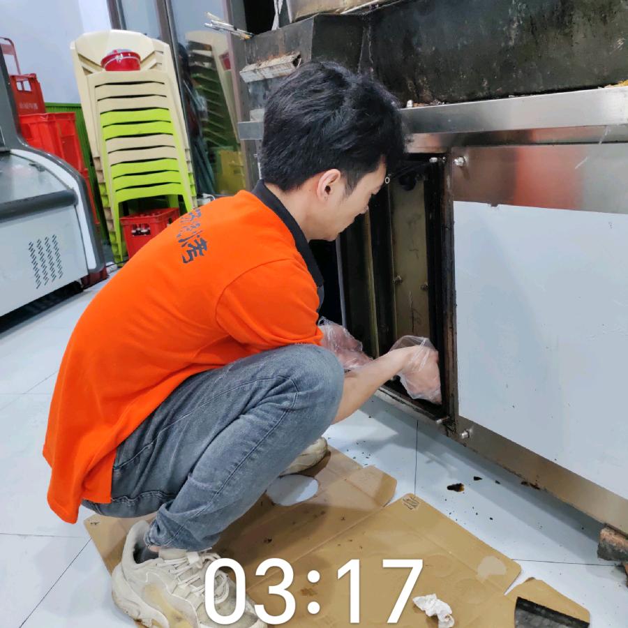 潼南名扬烧烤（江北分店）