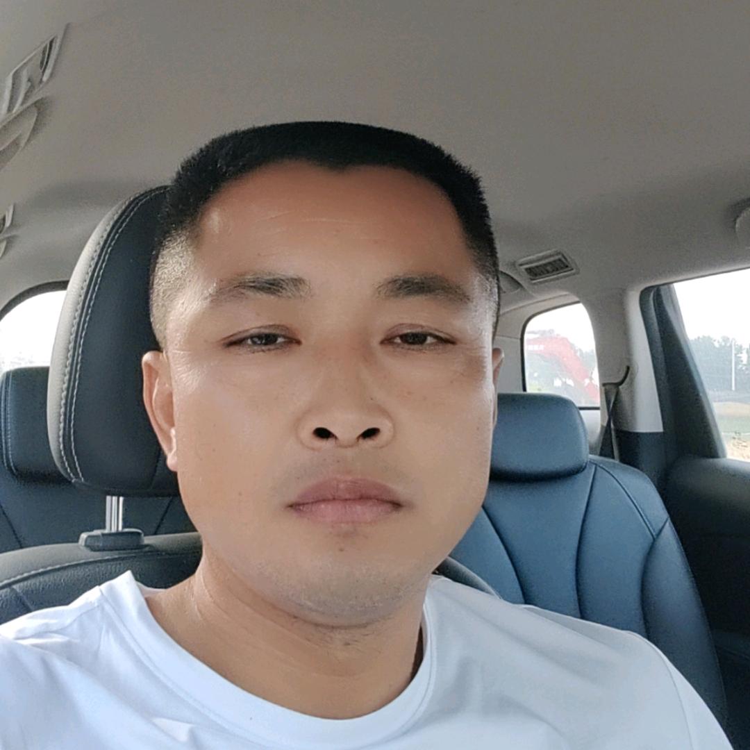 江丙凯（挖机出租）