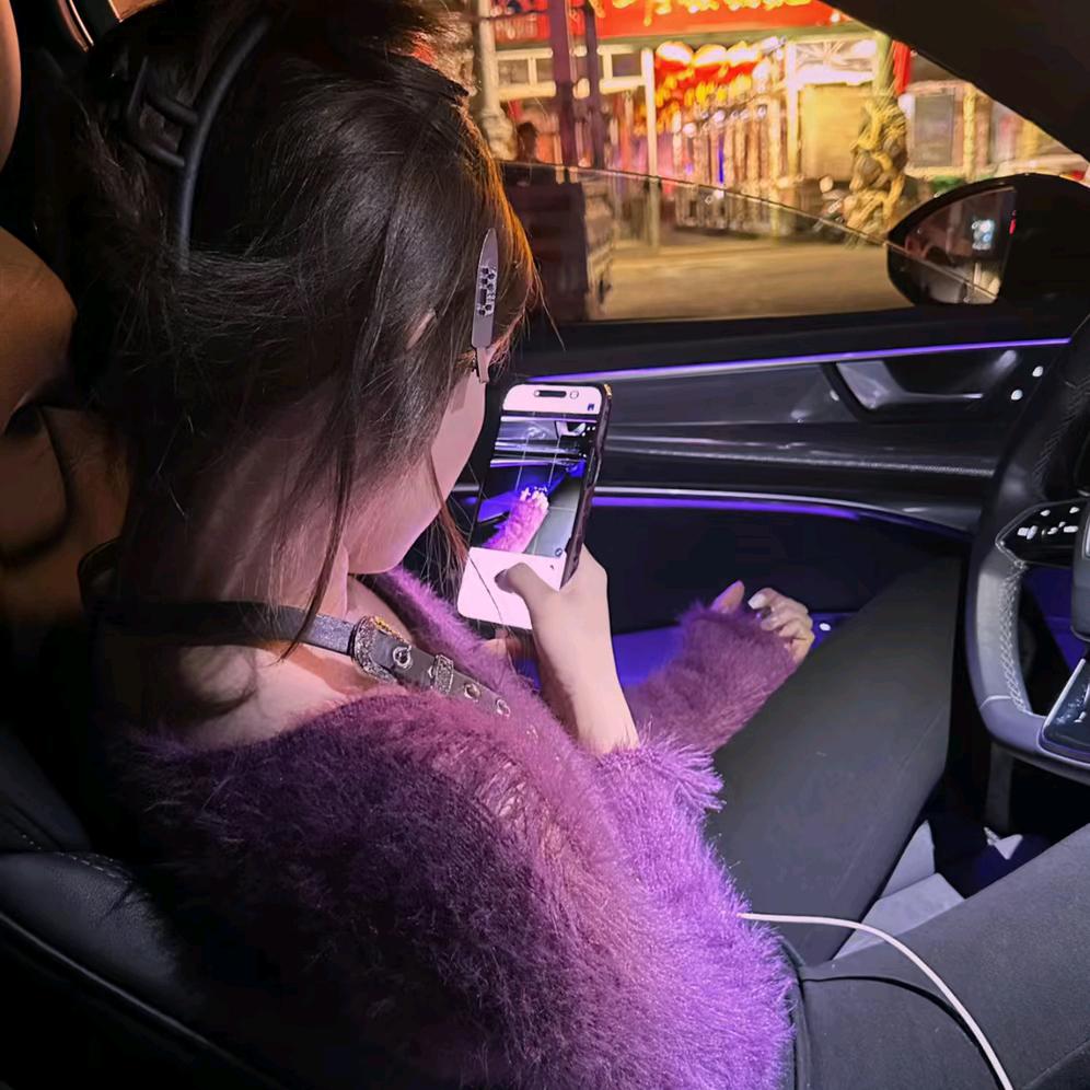 ୧⍤⃝李专一🌸