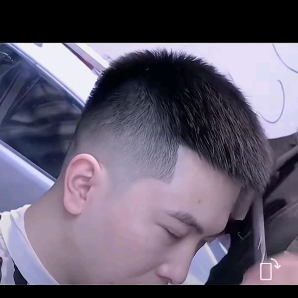 我q