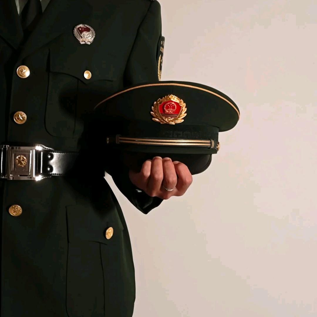 笑而不语:-D