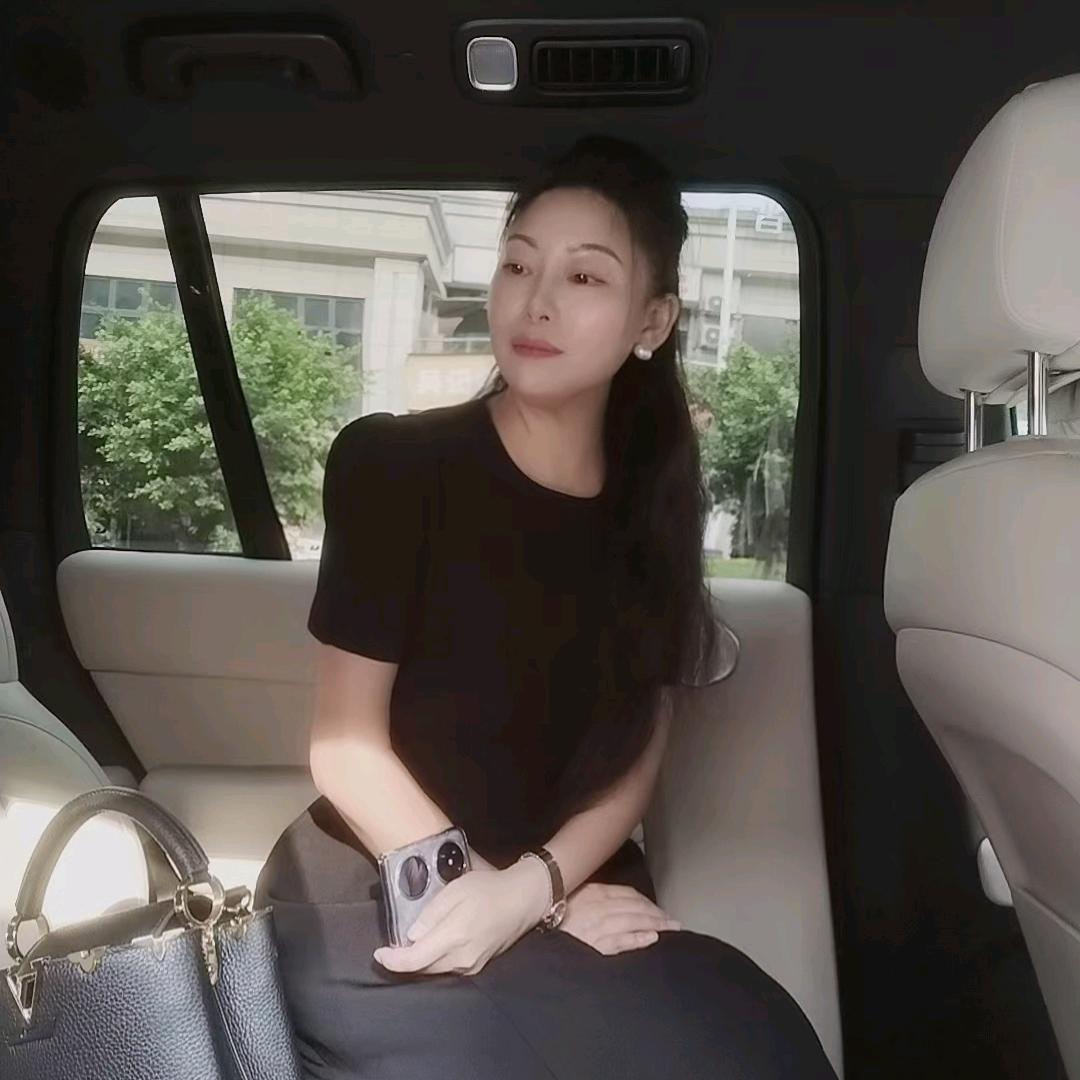 叶欠文