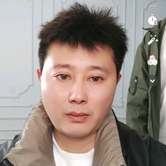 焱成小疯哥