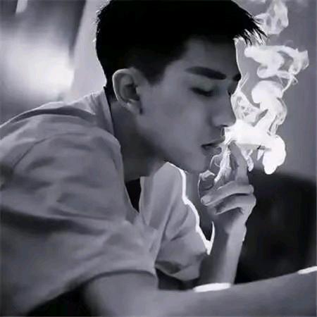 💞꧔ꦿ᭄输在💞认真꧔ꦿ᭄💞