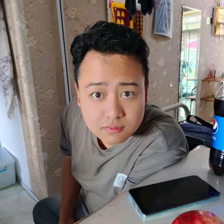 小李（开箱测评）