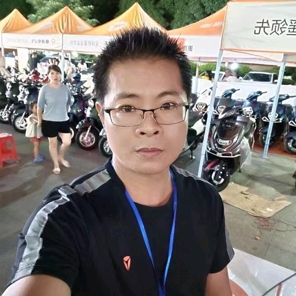 雅迪与你同行(仙湖)