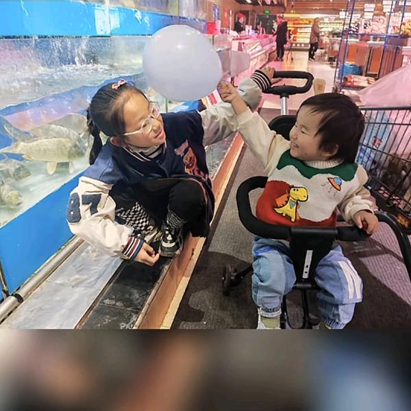 介休慕名美学_修地藏的小姐姐