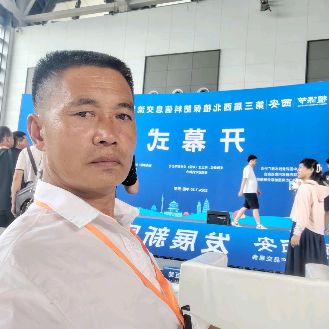 葡萄先生（李老师）