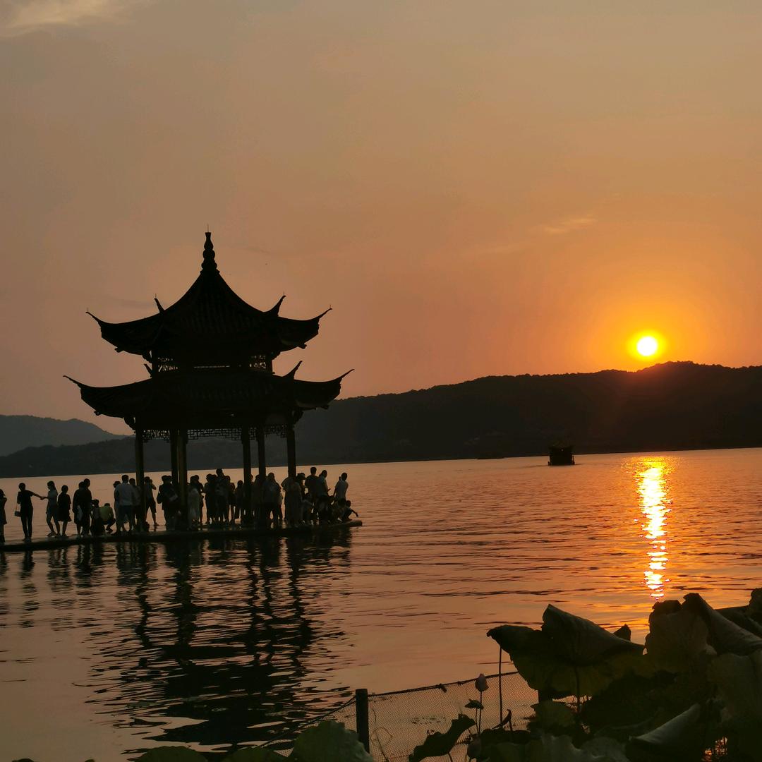 朱广纯