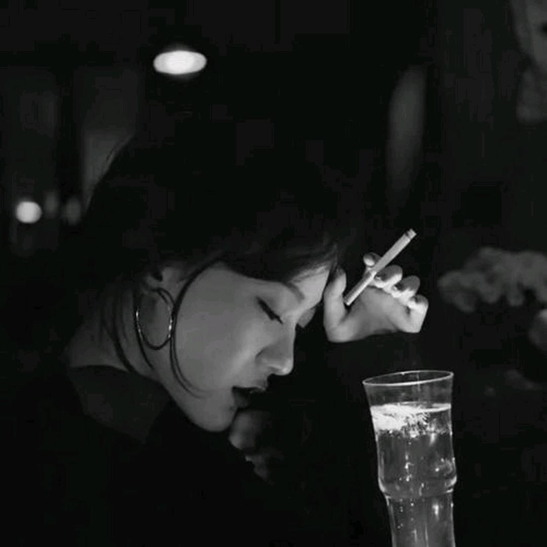 ♡恋上尼古丁