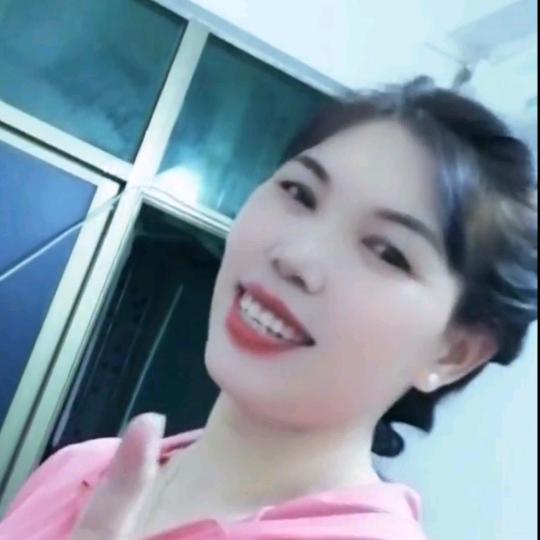 丽丽贵州湄潭人