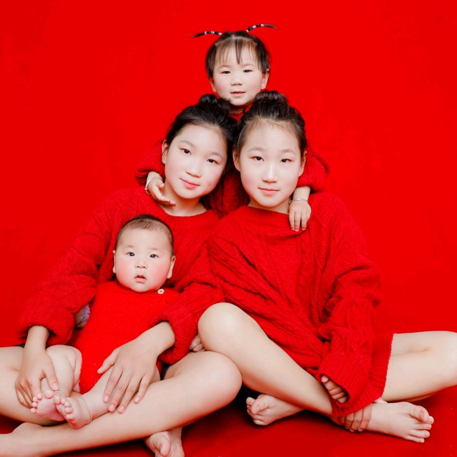 章家一颗校草三朵花