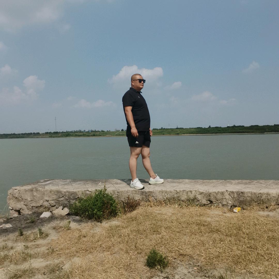张志虎