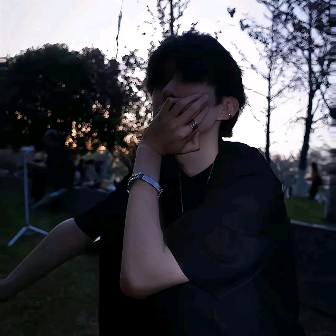 无聊。