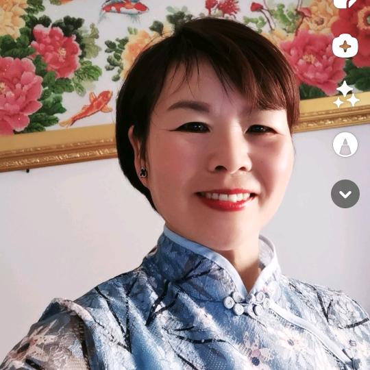 香（不限赞一定回）回赞是礼貌。