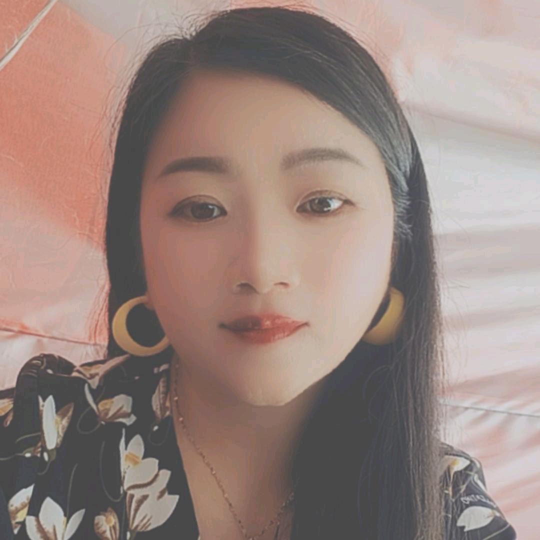 平塘县医院大道卖水果小杨5号摊位